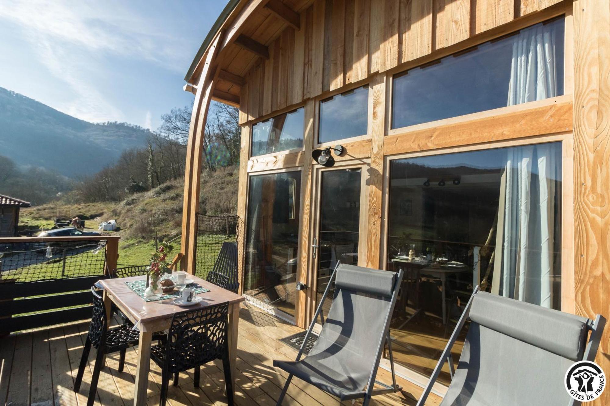 Gite Cabane Insolite Pyrenees Sauveterre-de-Comminges Bagian luar foto