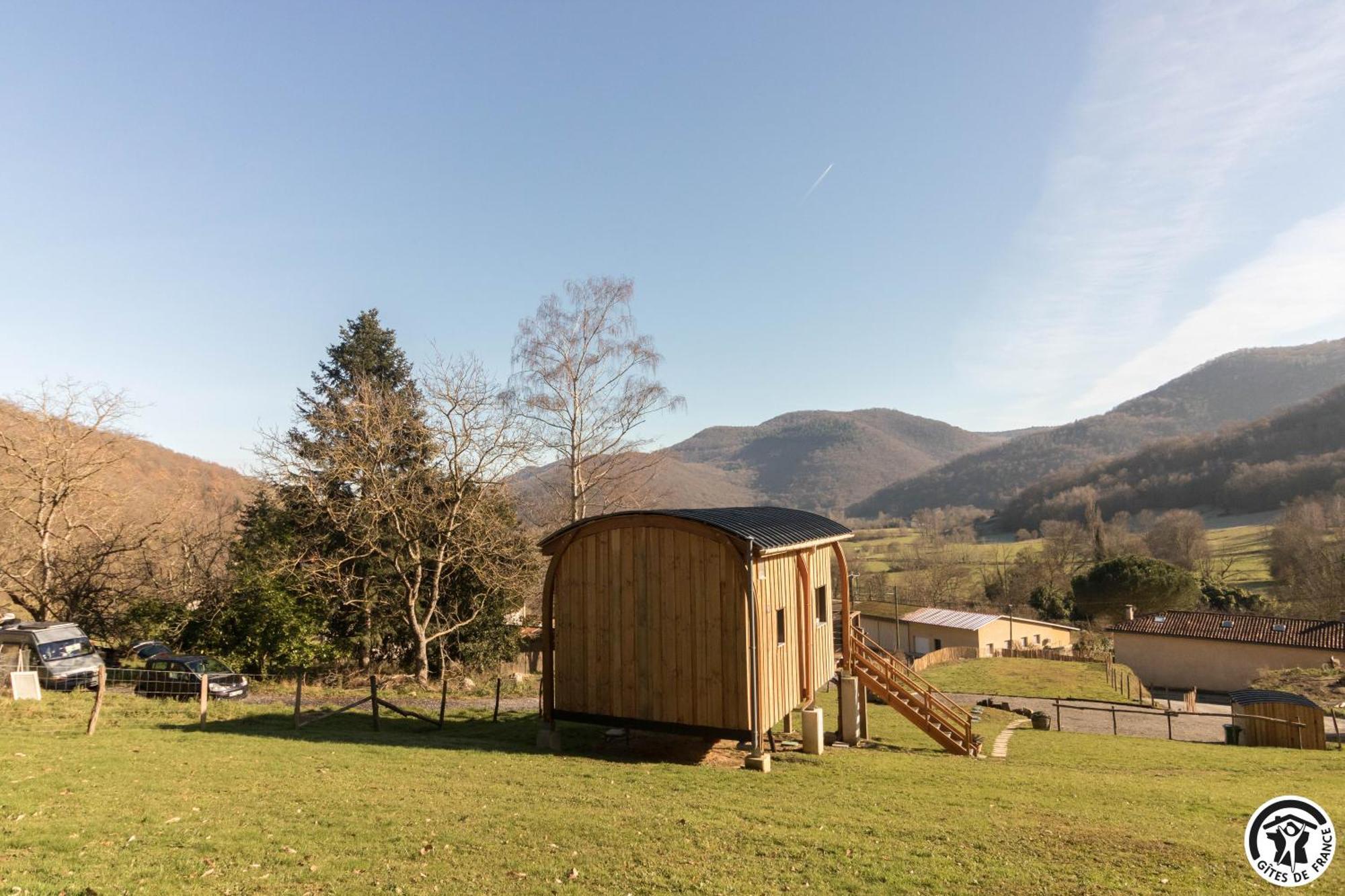 Gite Cabane Insolite Pyrenees Sauveterre-de-Comminges Bagian luar foto